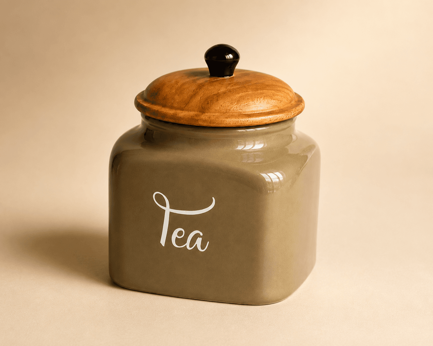 Heritage Tea Green Jar with Wooden lid and spoon - Image 1